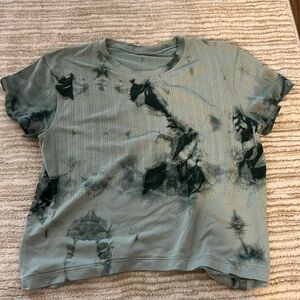 lululemon running top